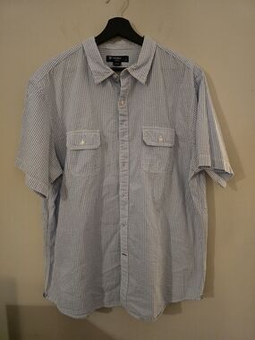 Daniel Cremieux Light Blue & White Seersucker Short-Sleeve Button-Up Shirt
